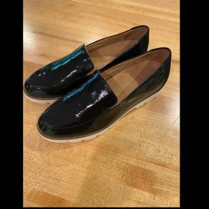 Vionic Kensley Loafer with Arch Support